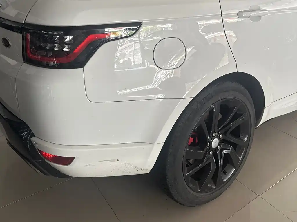 Land Rover Sport 2019 — фото 11