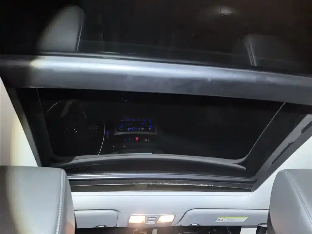 Hyundai Mistra 2015 — фото 9