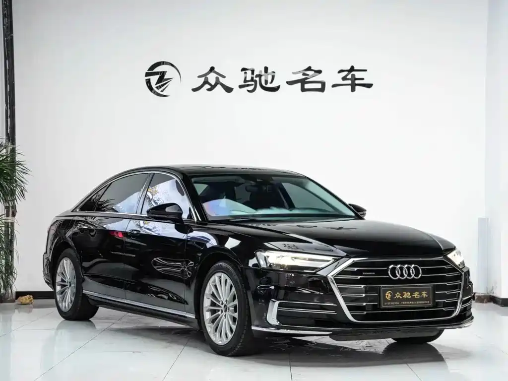 Audi A8 2021 — фото 3