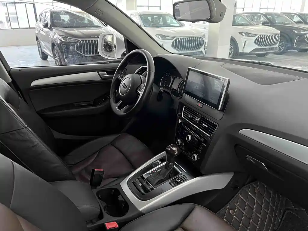 Audi Q5 2016 — фото 19