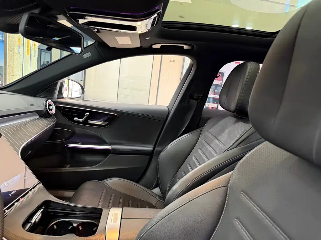 Mercedes-Benz C-Class 2022 — фото 15