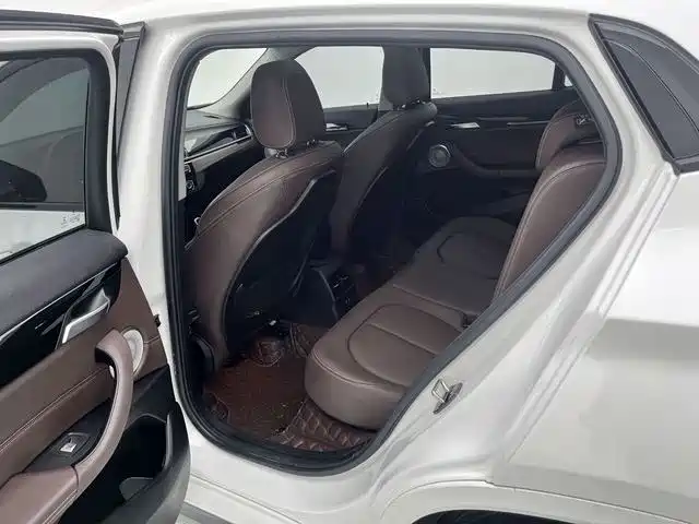 BMW X2 2021 — фото 15