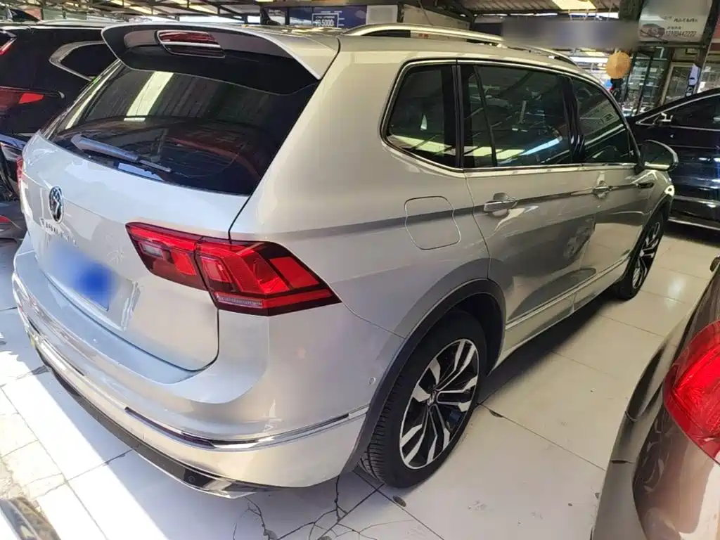 Volkswagen Tiguan L 2021
