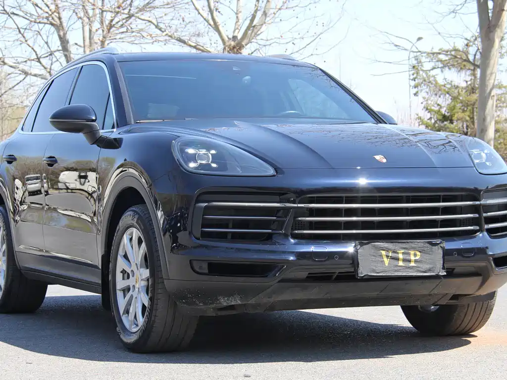 Porsche Cayenne 2018 — фото 2