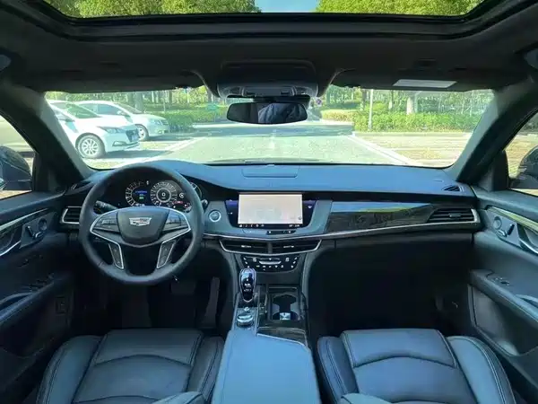 Cadillac CT6 2022