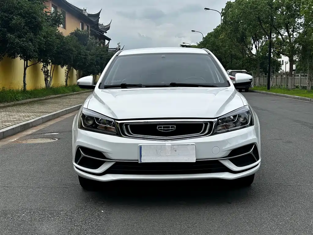 Geely Emgrand 2020