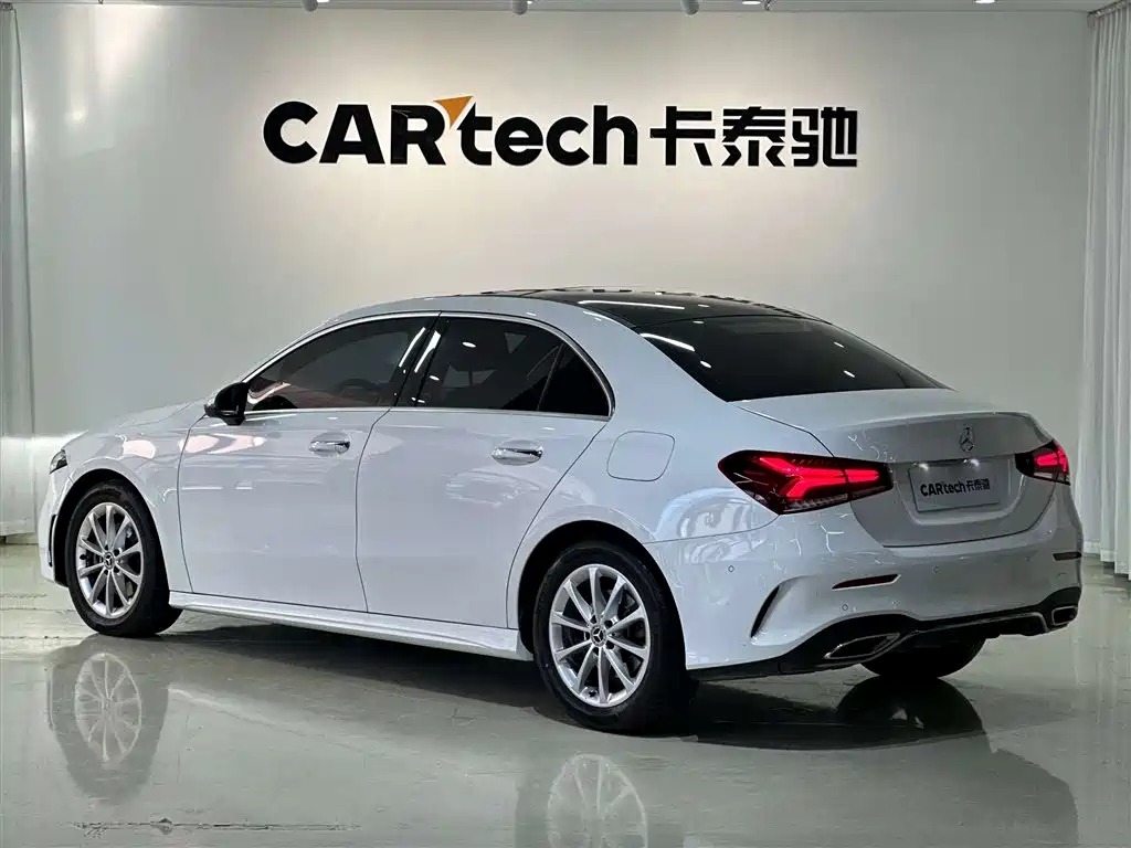 Mercedes-Benz A-Class 2019 — фото 7