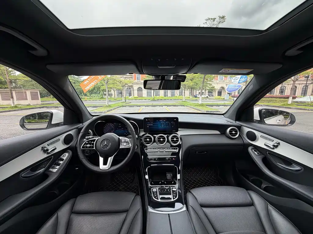 Mercedes-Benz GLC 2021 — фото 19