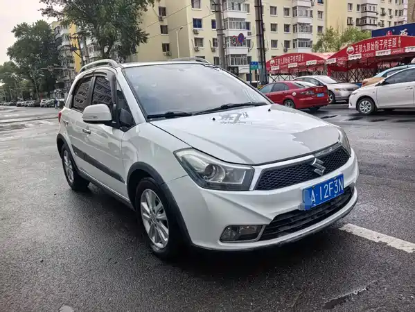 Suzuki Karma 2013