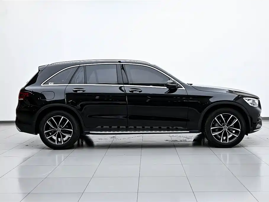 Mercedes-Benz GLC 2021