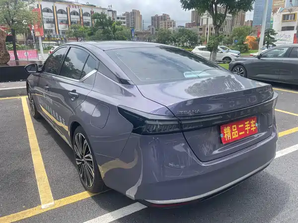 Nissan Teana 2025