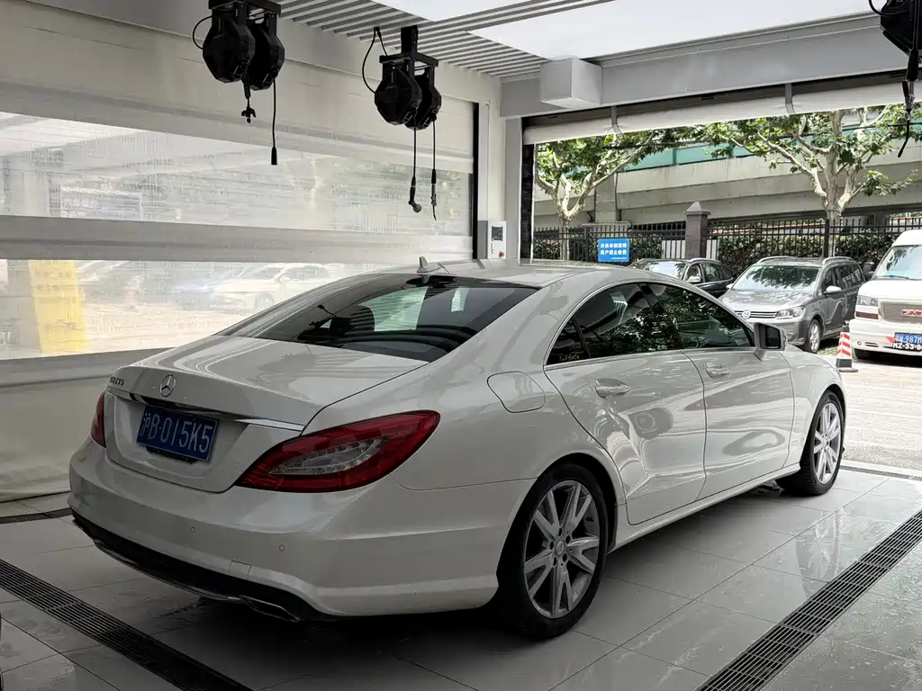 Mercedes-Benz CLS 2014 — фото 10