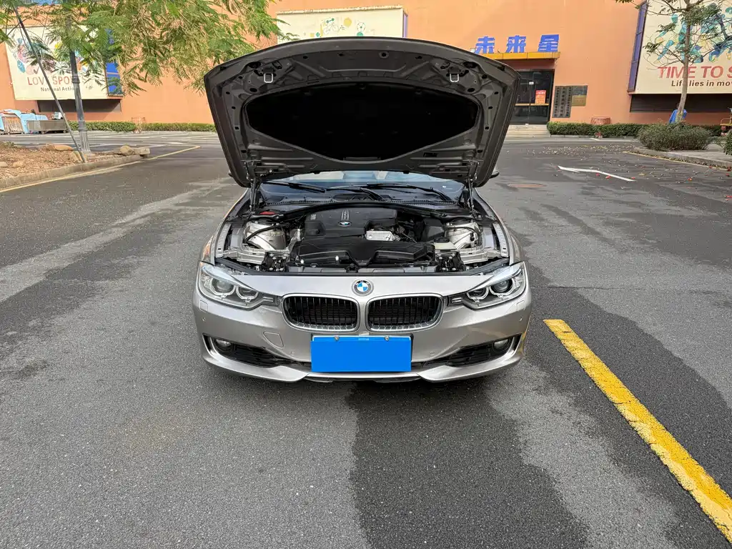 BMW 3 Series 2015 — фото 17
