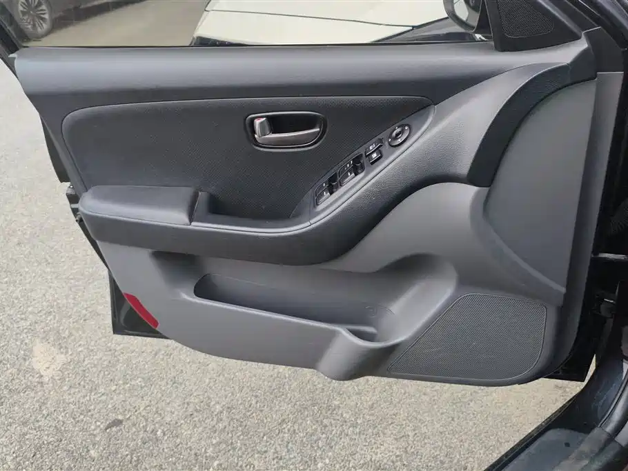 Hyundai Elantra 2015