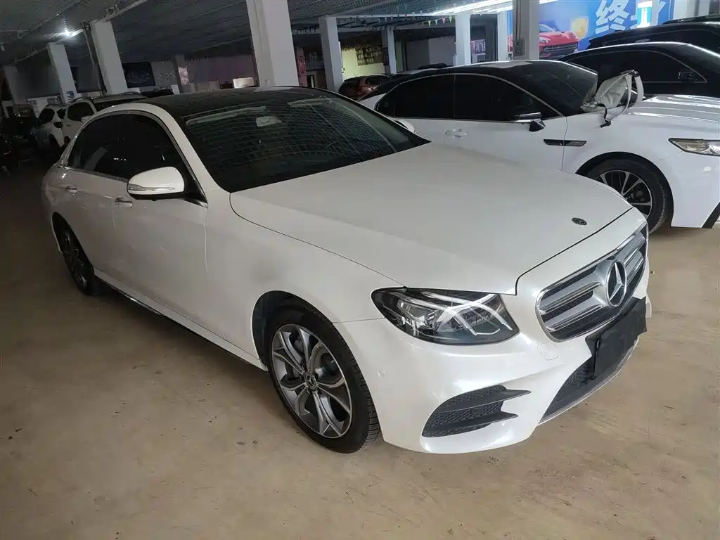 Mercedes-Benz E-Class 2020 — фото 22