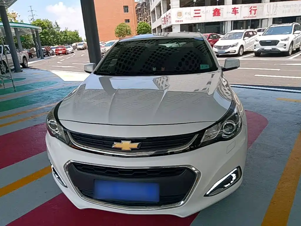 Chevrolet Malibu 2018 — фото 3