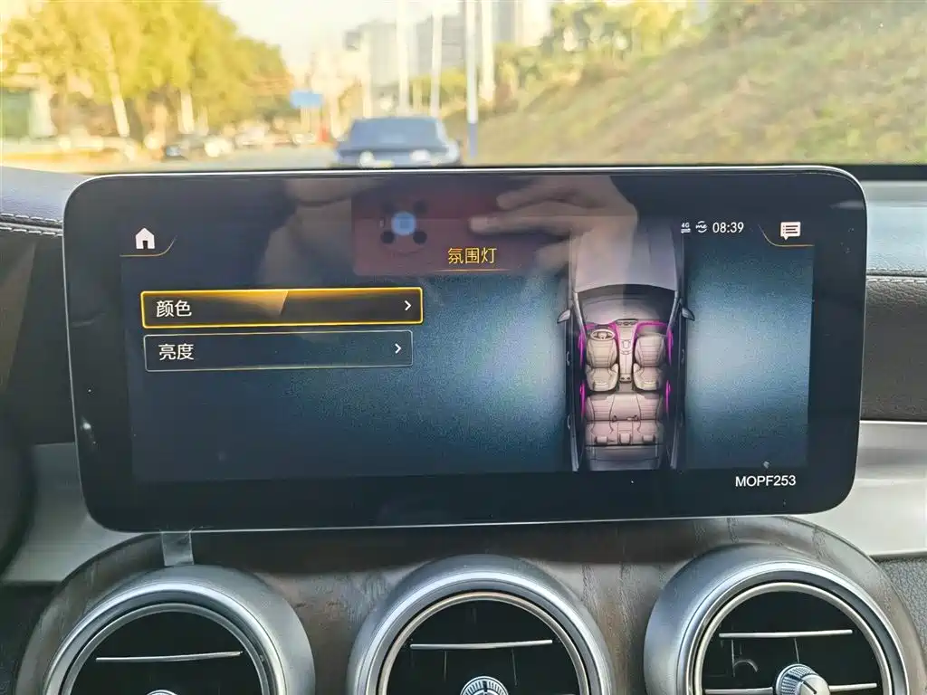 Mercedes-Benz GLC 2020 — фото 15