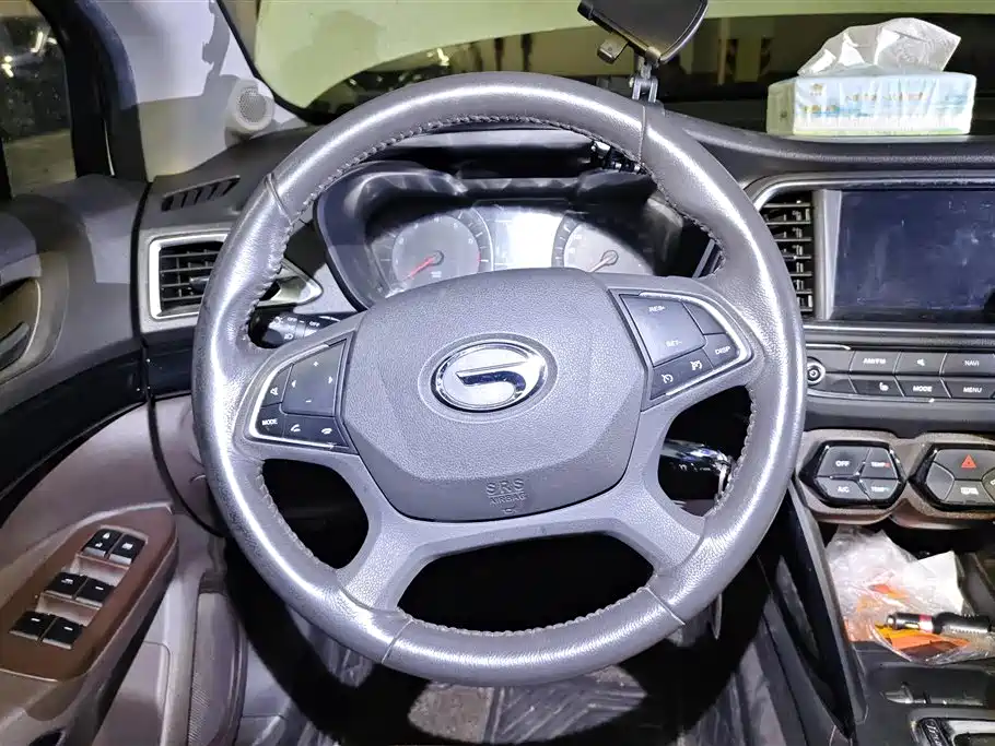 GAC Motor Trumpchi GS4 2016 — фото 15
