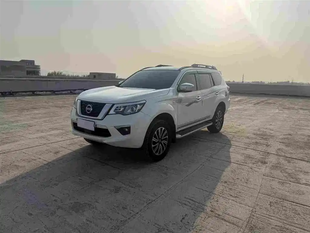 Nissan Terra 2022