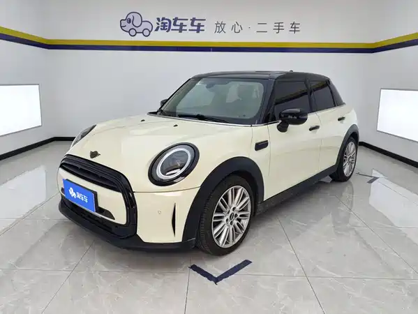 MINI 2022