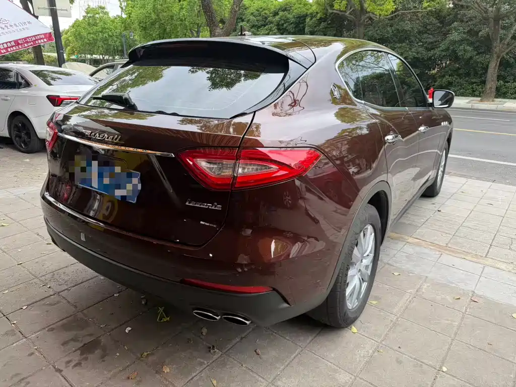 Maserati Levante 2018 — фото 4