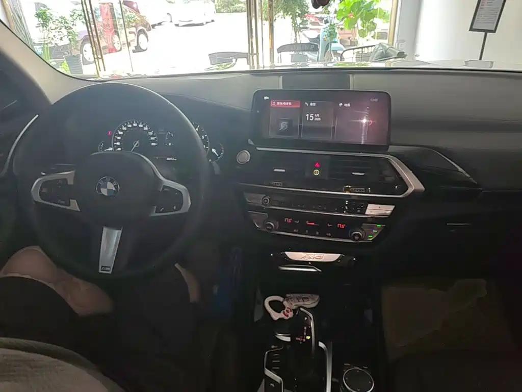 BMW X3 2018 — фото 10