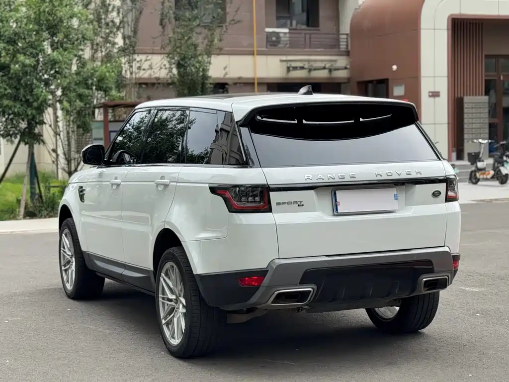 Land Rover Sport 2021 — фото 8