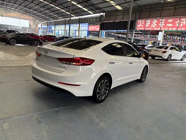 Hyundai Celesta 2020