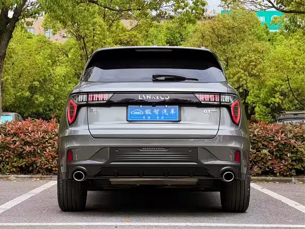 Lynk & Co 01 EM-P 2022