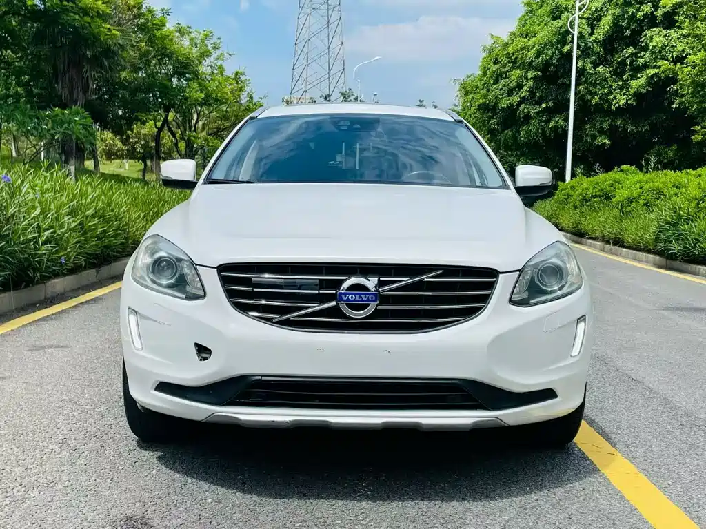 Volvo XC60 2014 — фото 2