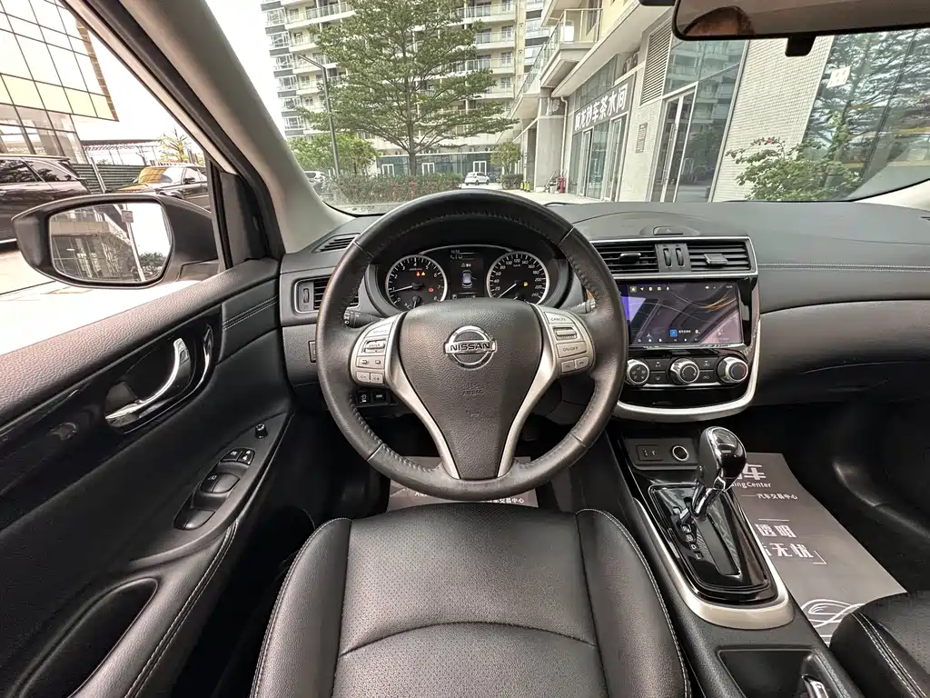 Nissan Tiida 2021 — фото 18