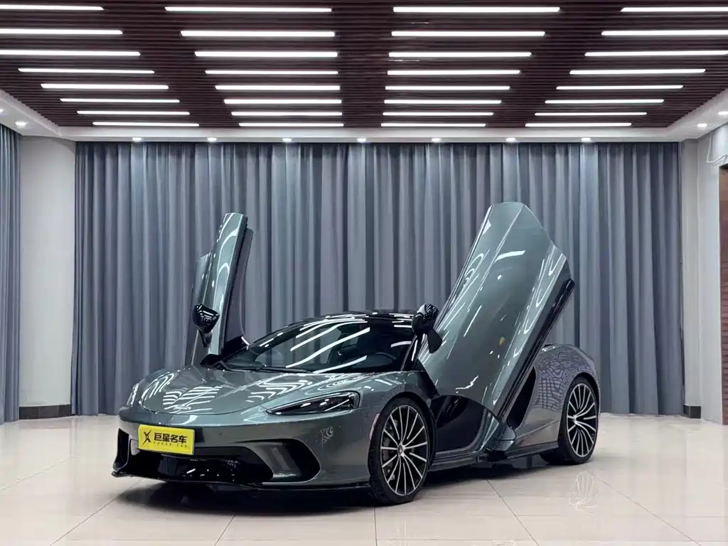 McLaren GT 2021