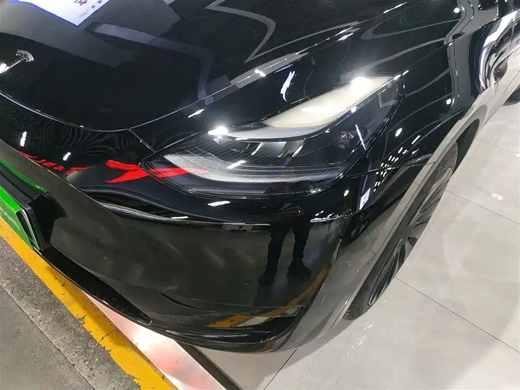 Tesla Model Y 2022 — фото 18