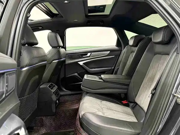 Audi A6L 2020