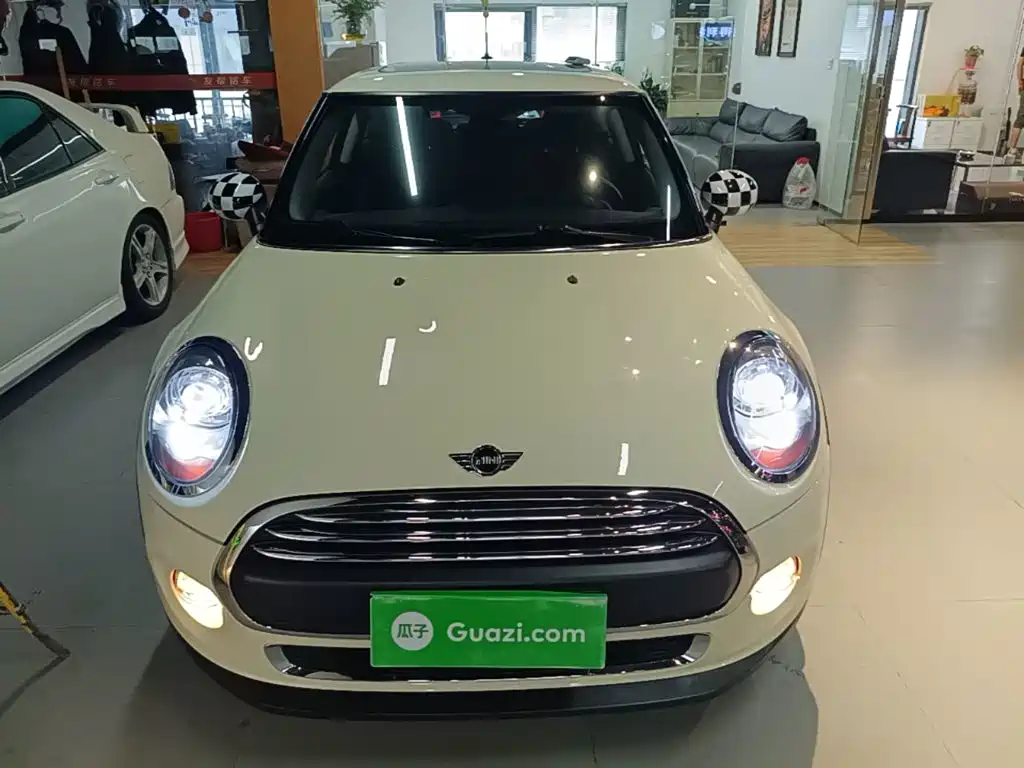 MINI Mini 2018