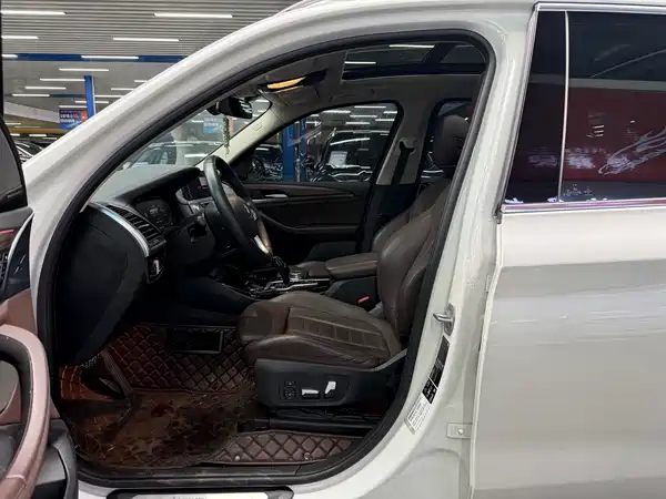 BMW X3 2021