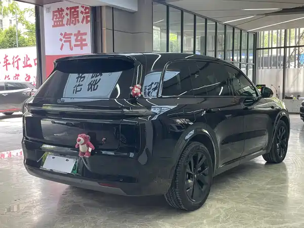 Li Auto L8 2023