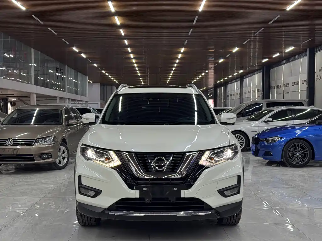 Nissan X-Trail 2020 — фото 2