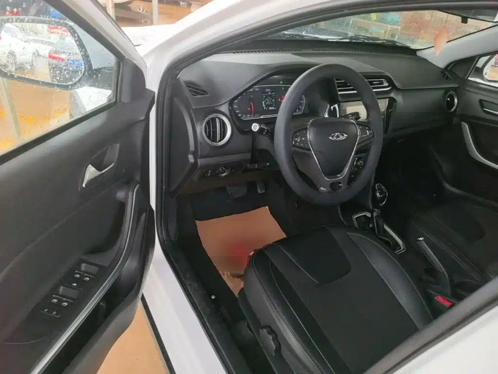 Chery Tiggo 3x 2018 — фото 16