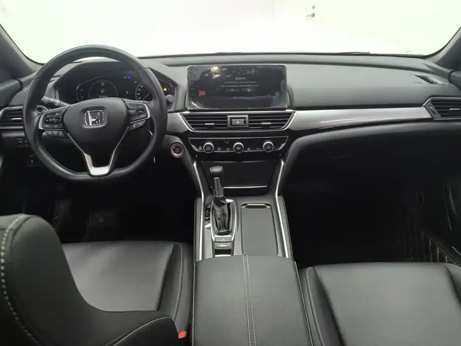 Honda Inspire 2023 — фото 12