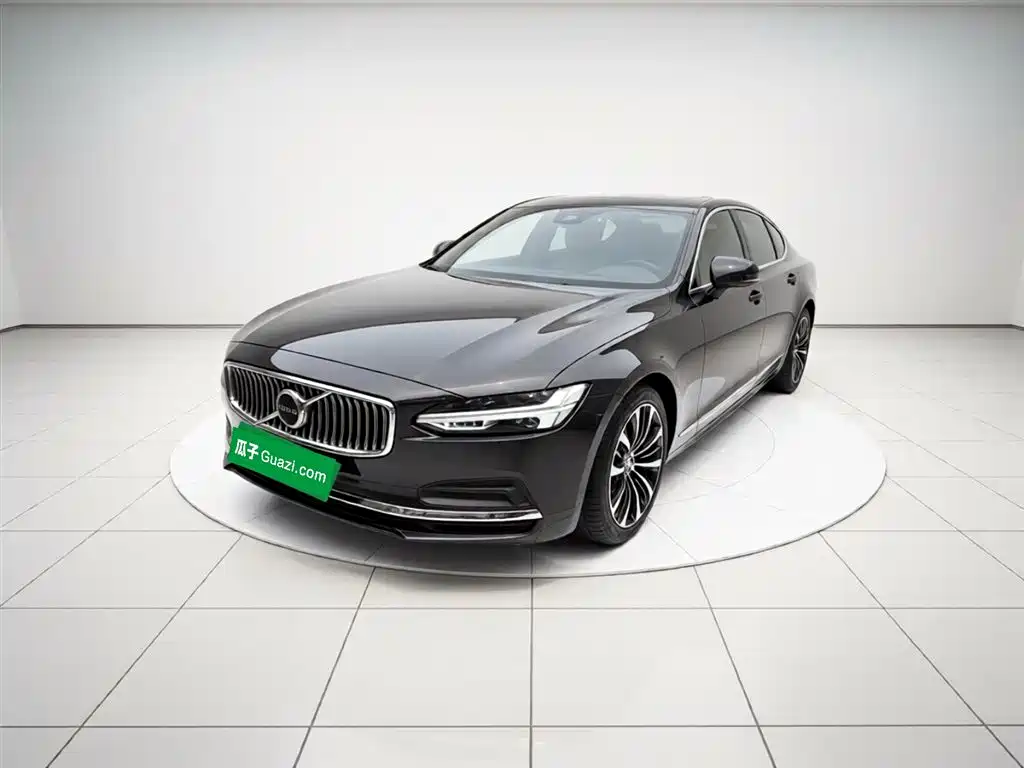 Volvo S90 2024 — фото 1