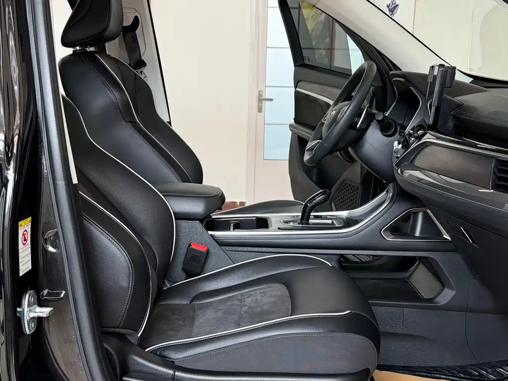 Haval H6 2023 — фото 22