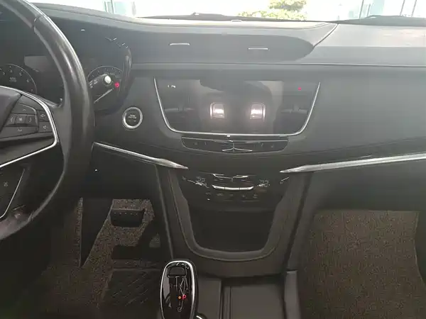 Cadillac XT5 2018