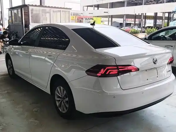 Volkswagen Bora 2021