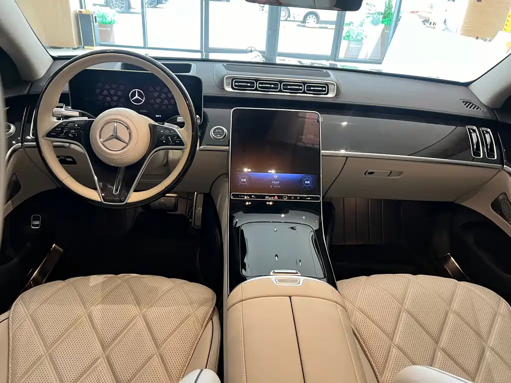 Mercedes-Benz Maybach S-Class 2025 — фото 15