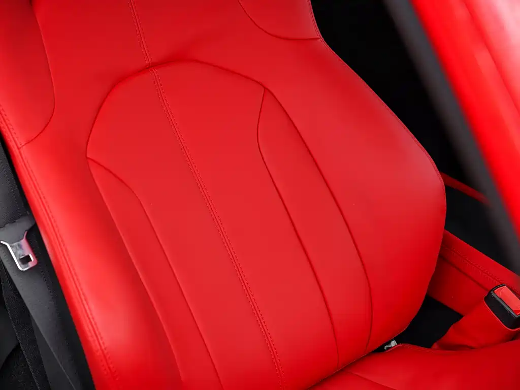 Ferrari F8 2023 — фото 12