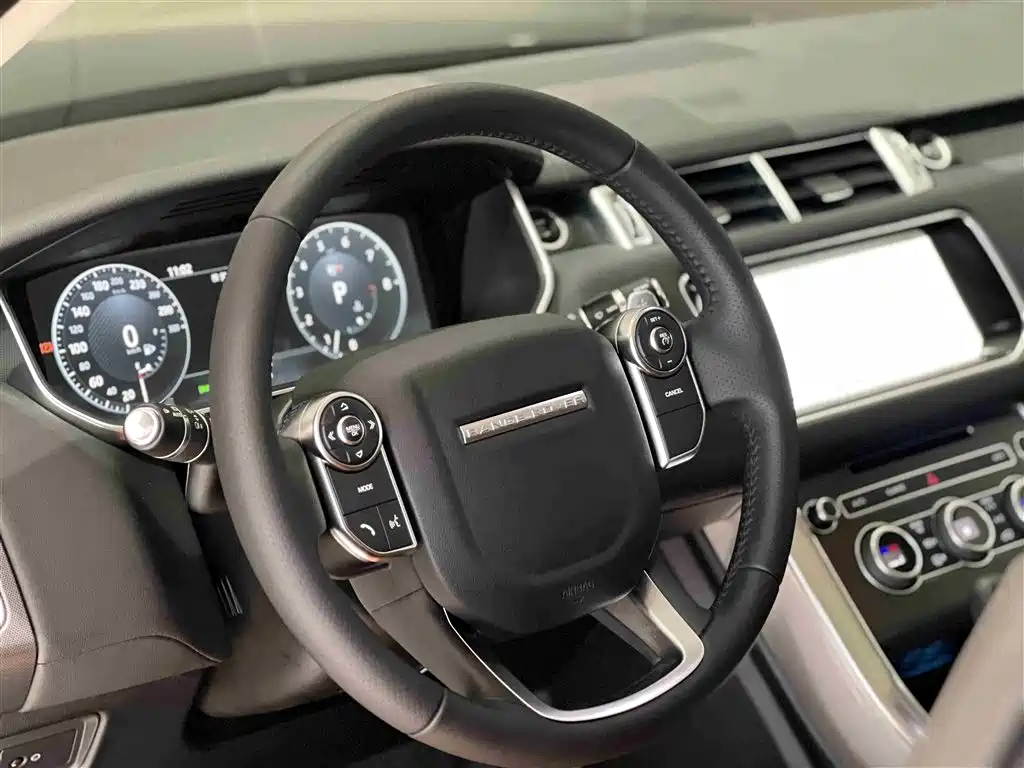 Land Rover Sport 2017 — фото 8