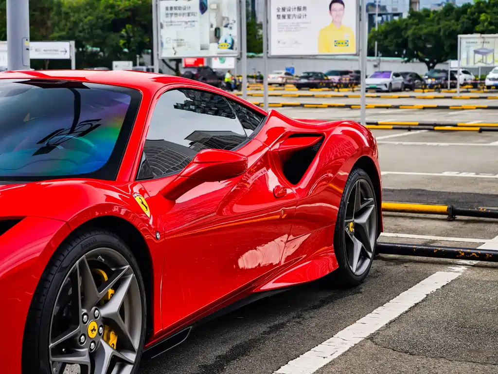Ferrari F8 2023 — фото 7