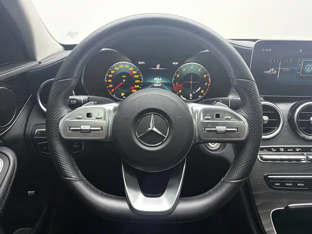 Mercedes-Benz C-Class 2019 — фото 15