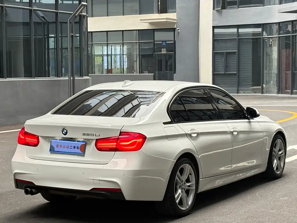 BMW 3 Series 2016 — фото 5